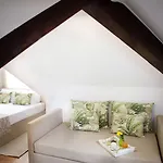 Bed & Breakfast Casa Palmeiras Charming House - Azores 1901 3*