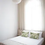 Casa Palmeiras Charming House - Azores 1901 Bed & Breakfast