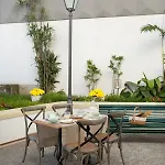 Casa Palmeiras Charming House - Azores 1901 Bed & Breakfast
