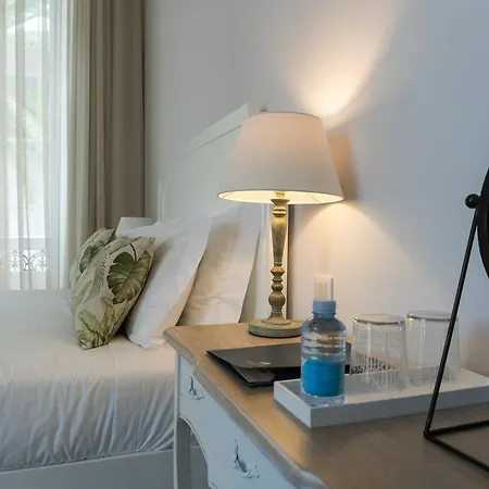Casa Palmeiras Charming House - Azores 1901 فندق مبيت وإفطار 3*