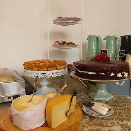 Casa Palmeiras Charming House - Azores 1901 לינה וארוחת בוקר