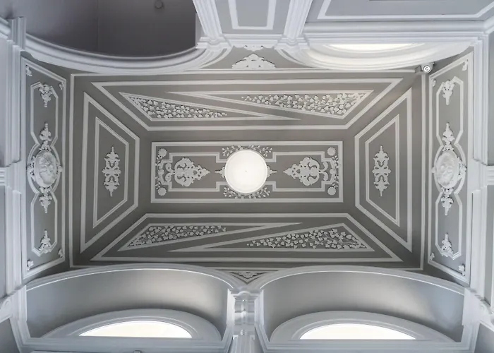 Casa Palmeiras Charming House - Azores 1901 Bed & Breakfast 3*