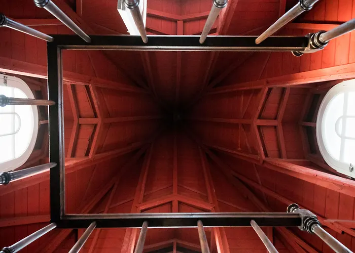 Casa Palmeiras Charming House - Azores 1901 Bed & Breakfast 3*