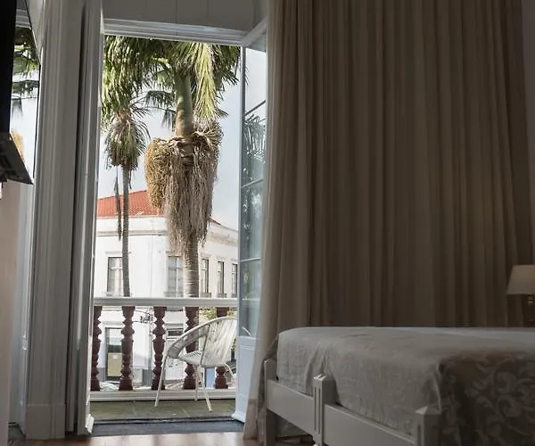 Bed & Breakfast Casa Palmeiras Charming House - Azores 1901 3*